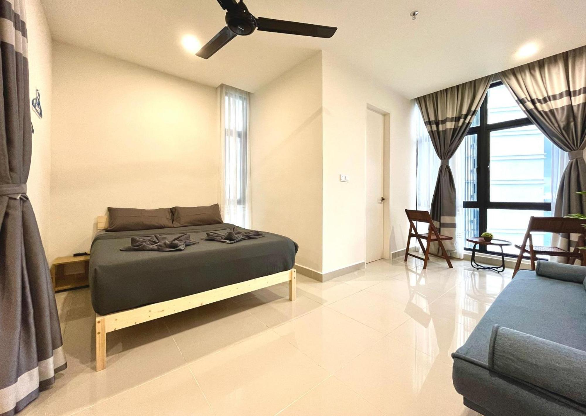 Covesign Suite, The Shore Kota Kinabalu Exterior photo